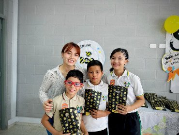 Vida escolar en la IE Los Quindos · fotografía 1