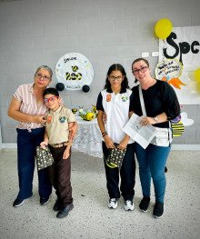 Vida escolar en la IE Los Quindos · fotografía 4